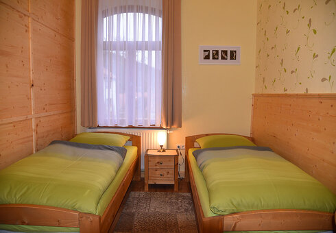 Blick in ein Schlafzimmer
