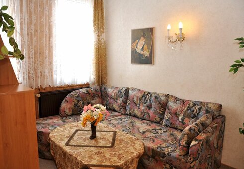 Ferienwohnung 1 (Wohnzimmer)