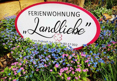 Schild Ferienwohnung Landliebe