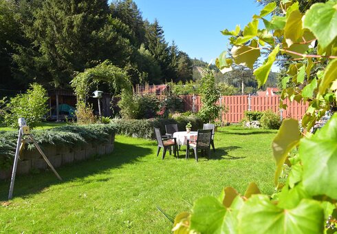 Garten mit Liegewiese