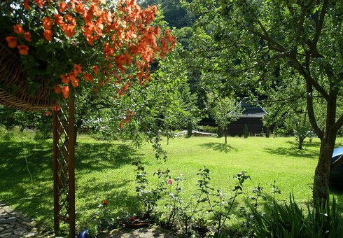 Garten mit Liegewiese