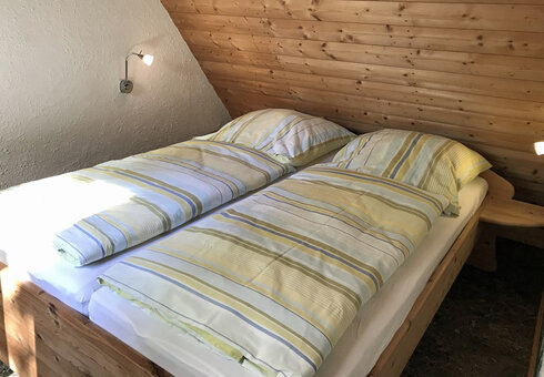Blick in ein Schlafzimmer