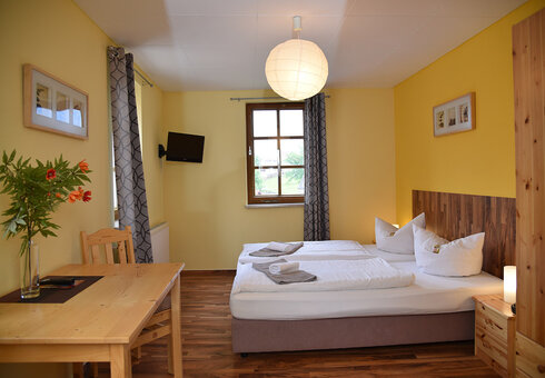 Blick in ein Doppelzimmer