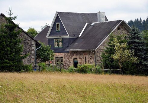 Ferienwohnung im historischen Forsthaus, Neuhaus am Rennweg