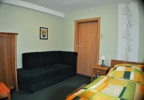 Schlafzimmer 2