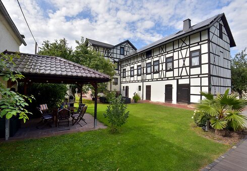 Haus und Garten in ruhiger Lage