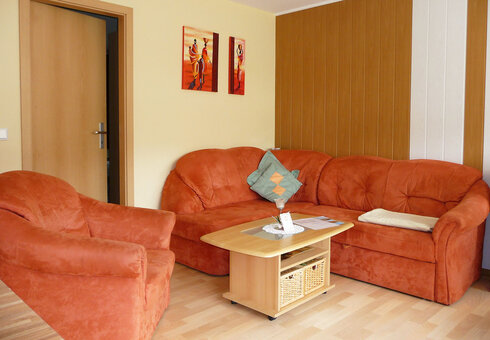 Blick in ein Ferienhaus (Wohnzimmer)