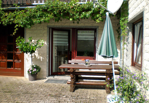 Blick zur Terrasse