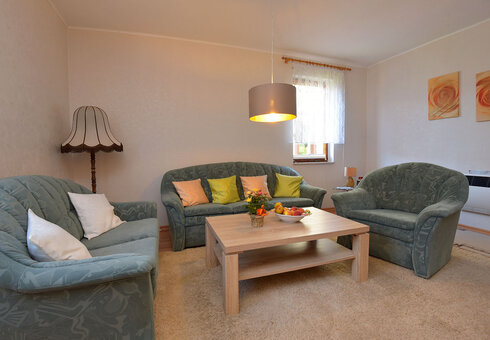 Wohnzimmer mit Couch