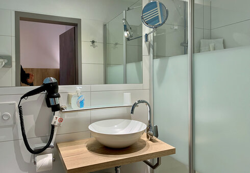 Blick in ein Badezimmer