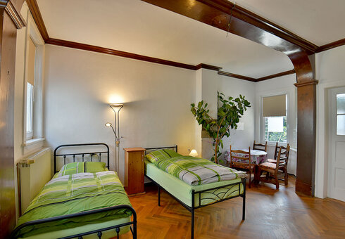 Schlafzimmer mit Einzelbetten