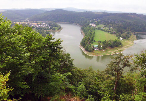 Blick auf den Bleilochstausee
