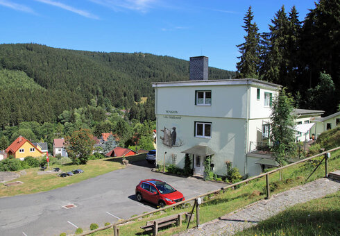 Pension Am Waldesrand, Manebach
