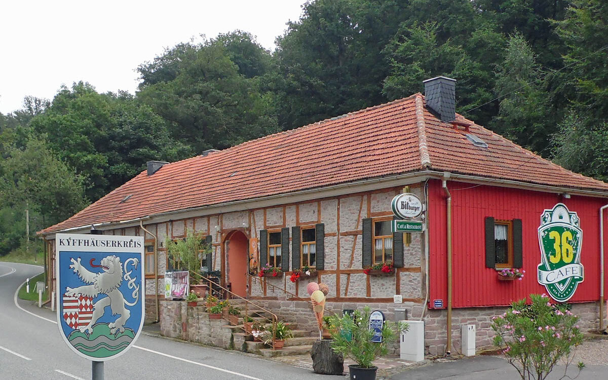 Bikeroase-Cafe-36-panorama