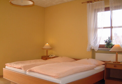 Blick in ein Gästezimmer