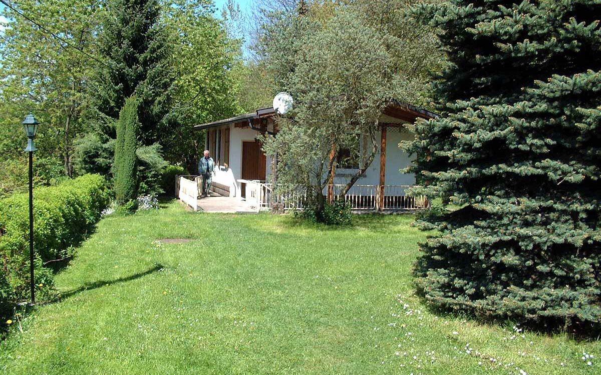 Ferienhaeuser-Nensel-Floh-Seligenthal-Panorama