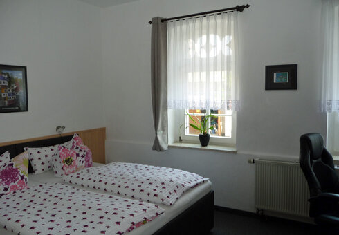 Blick in das Doppelzimmer