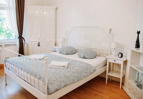 Blick in ein Gästezimmer