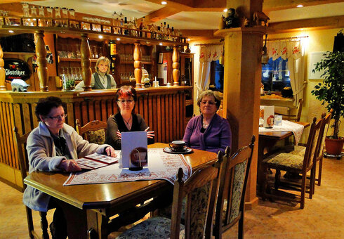 Blick in das Eiscafé / Restaurant