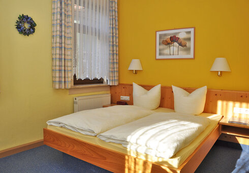 Blick in ein Gästezimmer