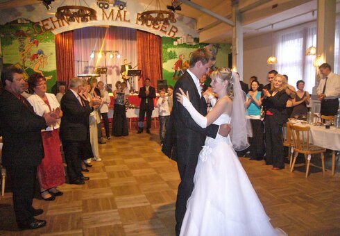 Hochzeitsfeier im Saal