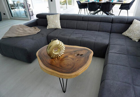 Apartment 6