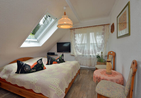 Blick in ein Schlafzimmer