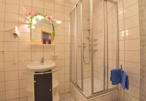 Ferienwohnung Finsterberg (Bad)
