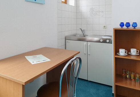 Apartment Rennweg (Wohnzimmer mit Miniküche)