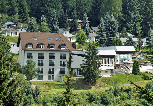 Waldhotel Feldbachtal, Lichte