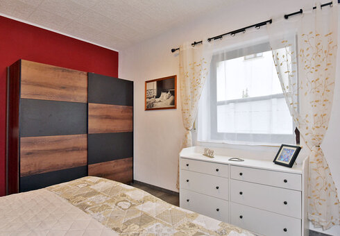 Schrank im Schlafzimmer