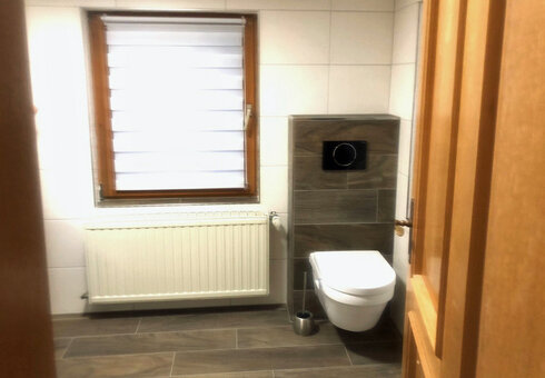Blick in ein Badezimmer