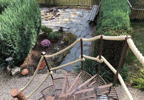 Treppe zum Garten