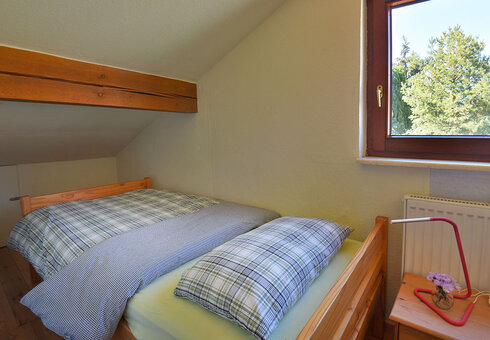 Schlafzimmer 2