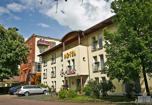 Das Hotelgebäude