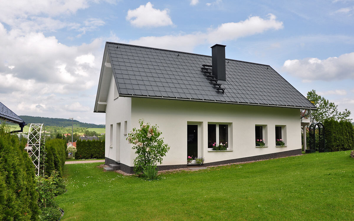 Romantikhaeusel-Viernau-Panorama