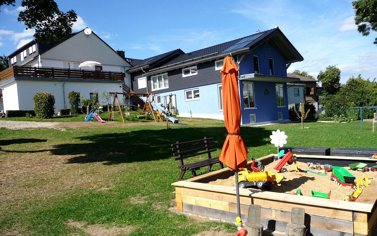 Pension-Auf-der-Kulmer-Hoehe-Saalburg-Ebersdorf-Panorama