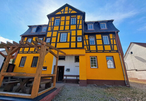 Hotel Zum Hirsch, Lucka