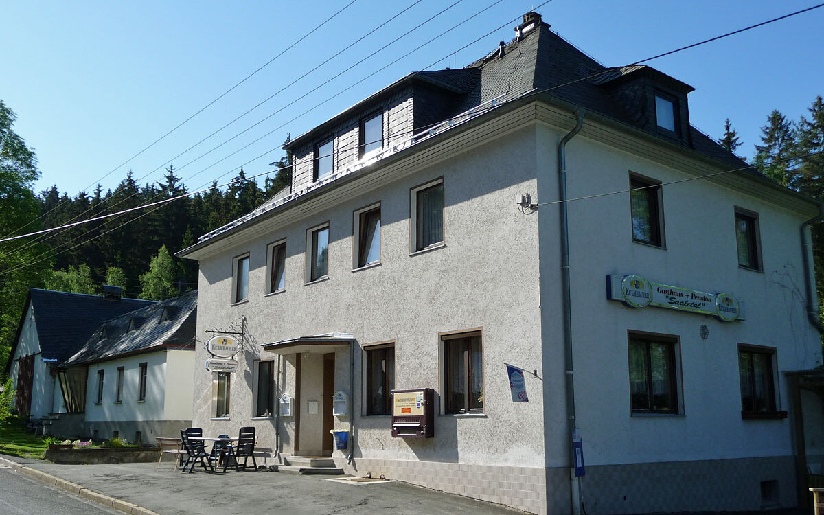 Gasthaus-Pension-Zum-Saaletal-panorama