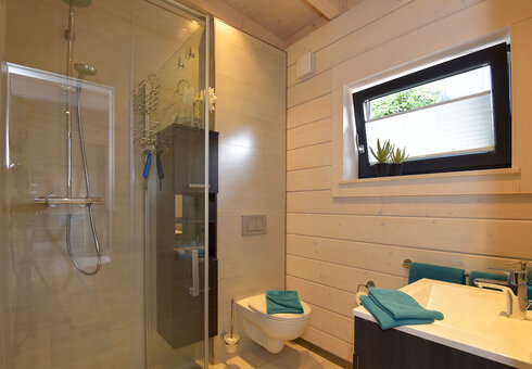 Haus Gertrud (Dusche / WC)