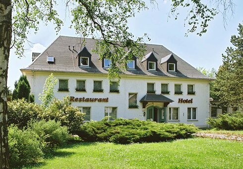 Waldhotel am Stausee