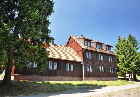 Ferienwohnungen und Ferienhaus