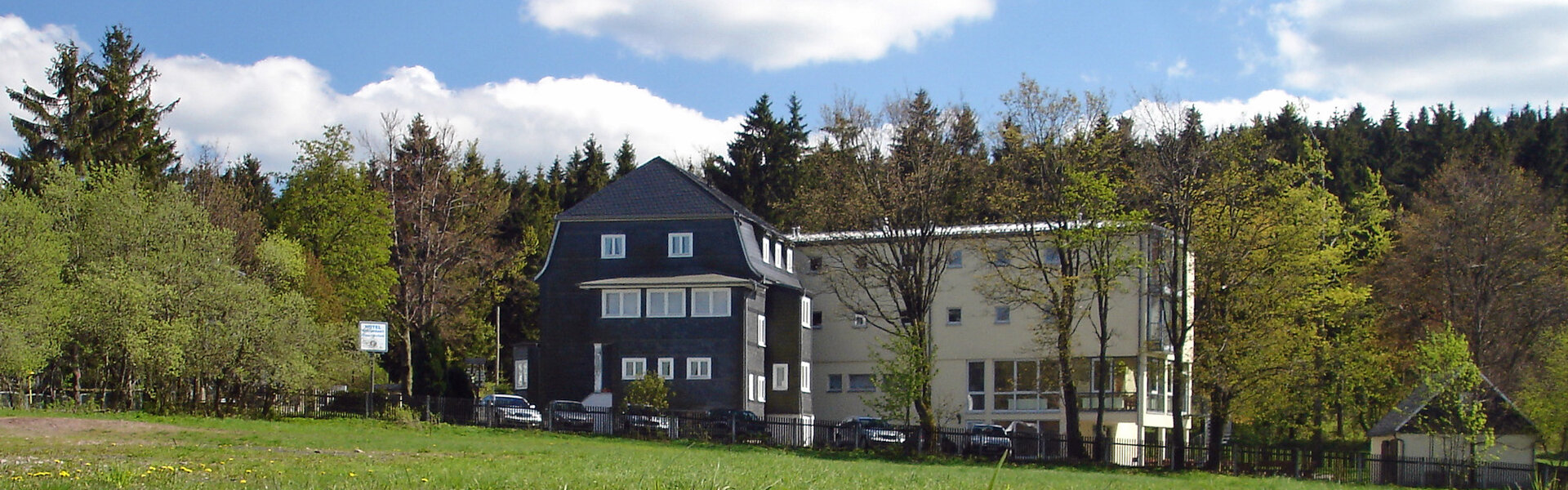 Hotel-Haus-Oberland-Masserberg-Panorama