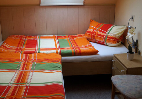Schlafzimmer 2