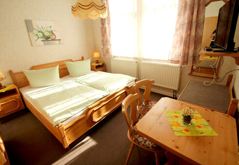Blick in ein Gästezimmer