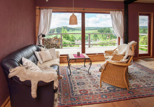 Blick in das Wohn-/Esszimmer