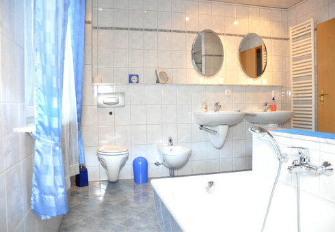 Blick in das Badezimmer