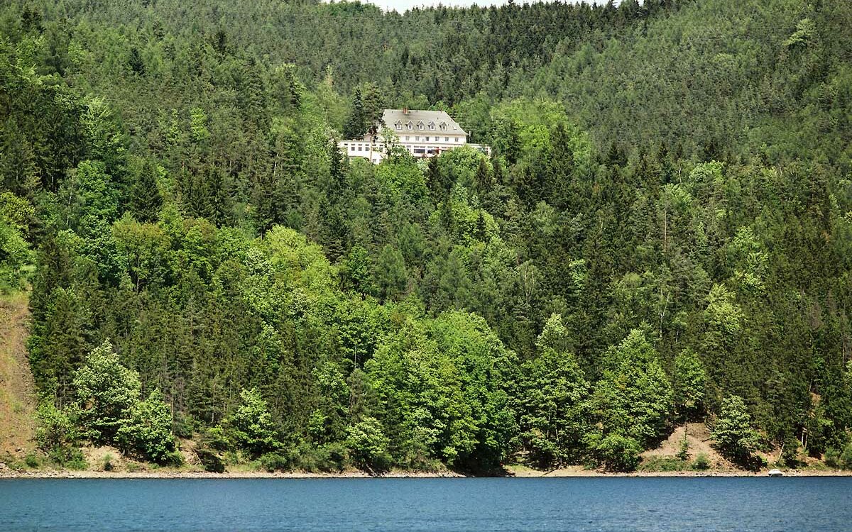 Waldhotel-am-Stausee-Unterwellenborn-Panorama