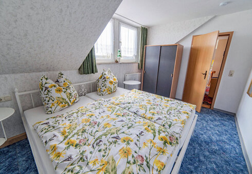 Blick in ein Schlafzimmer (Fewo9)