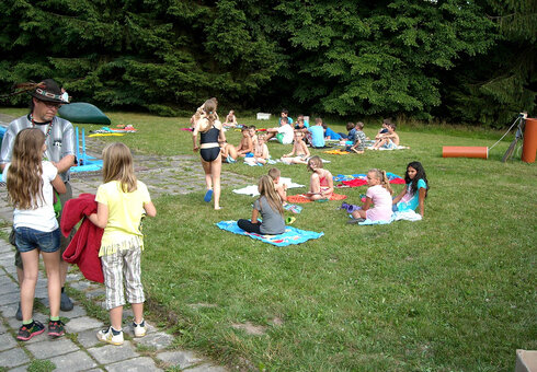 Liegewiese am Pool